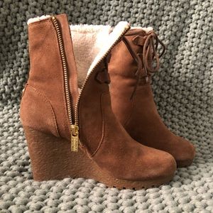 NWOT MICHAEL KORS Suede Heeled Boots